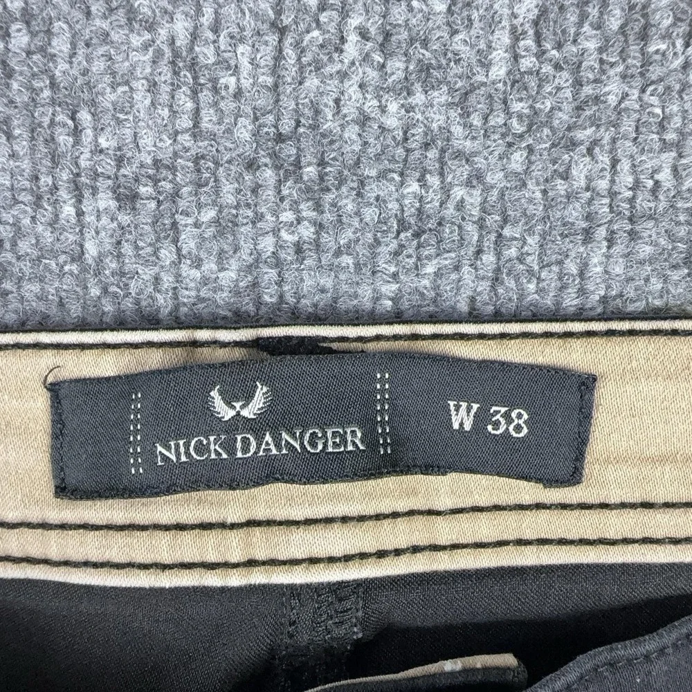 Nick Danger Shorts Mens 38 Black Denim Biker Distressed 8 Inseam Raw Hem Stretch